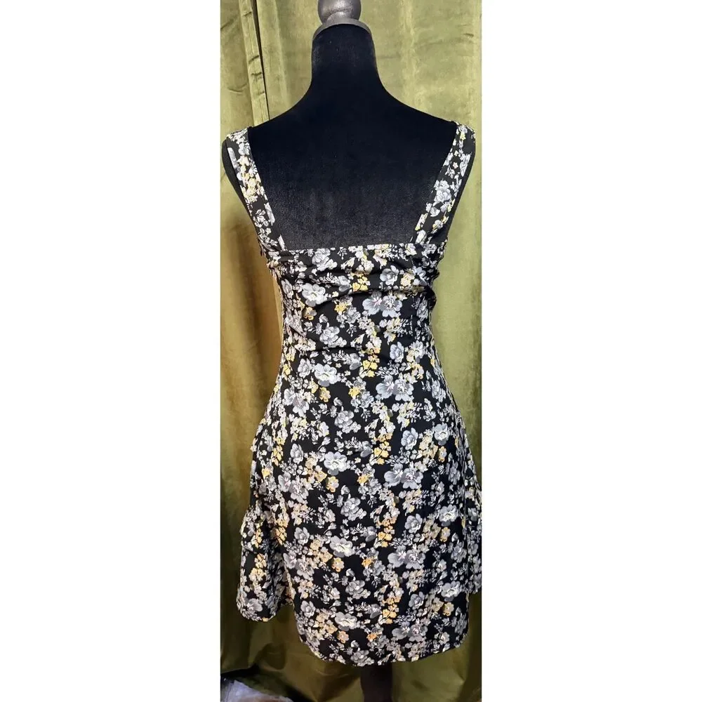 Missguided Mini Dress - Picture 2 of 4